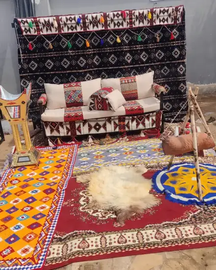 جلسة تراثية ملوّنة